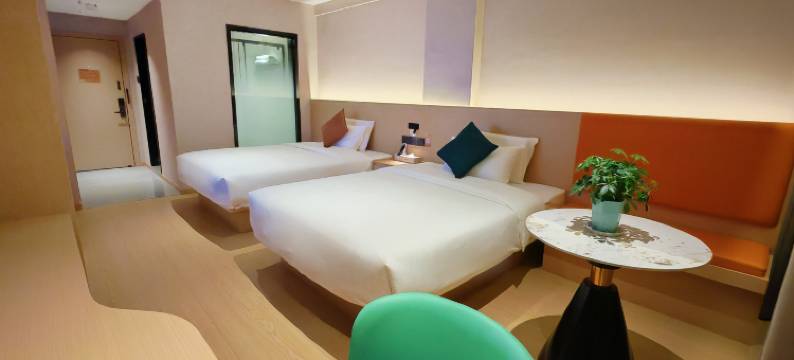 锦江连锁酒店(曲靖陆良图腾商业中心春光路店)图片