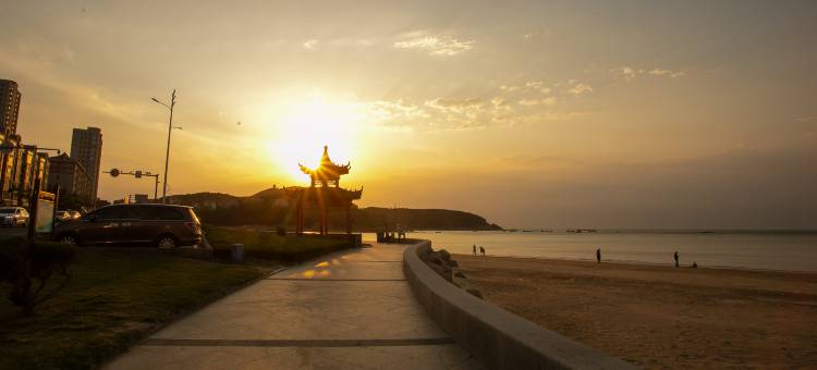 璞蓝·Sunset民宿(威高广场店)图片