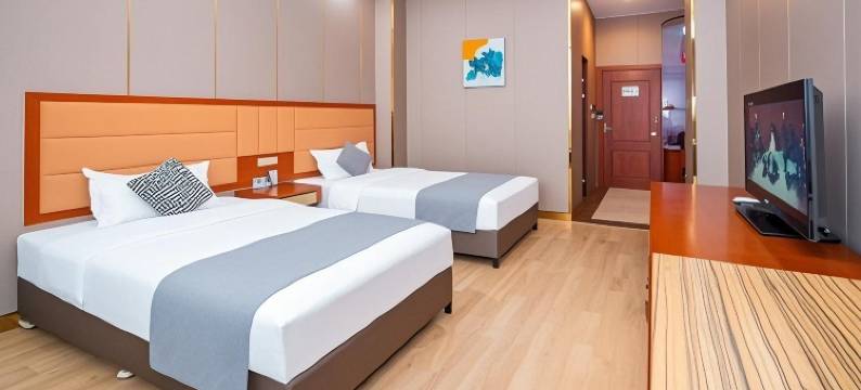 汇泉丽都酒店(奎屯友好商场红旗小吃街店)图片