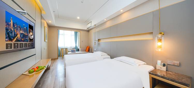 绿峰雅阁度假公寓(青岛五四广场宁夏路地铁站店)图片