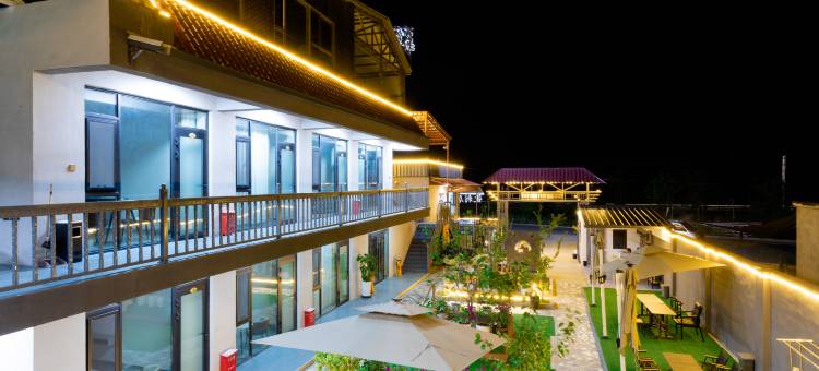 霍城疆澜苑·薰风慢旅民宿(清水河镇店)图片