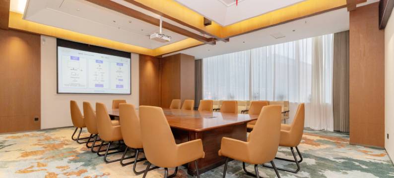 甘南有礼圣境酒店图片