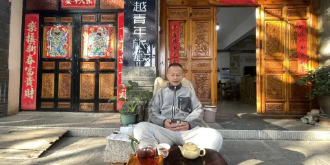 滇越青年旅舍(建水古城臨安府署店)