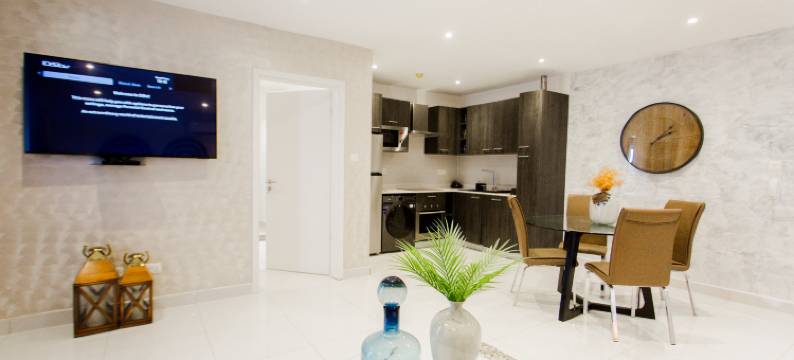 阿克拉洛克斯伍德豪华公寓(Accra Luxury Apartments at Loxwood)图片