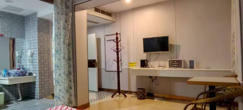 花都主题酒店(宣城高铁站国购广场店)图片