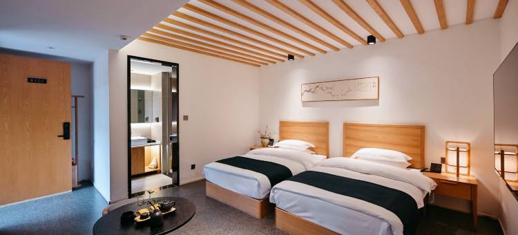 仟娜美宿酒店(忻州古城店)图片