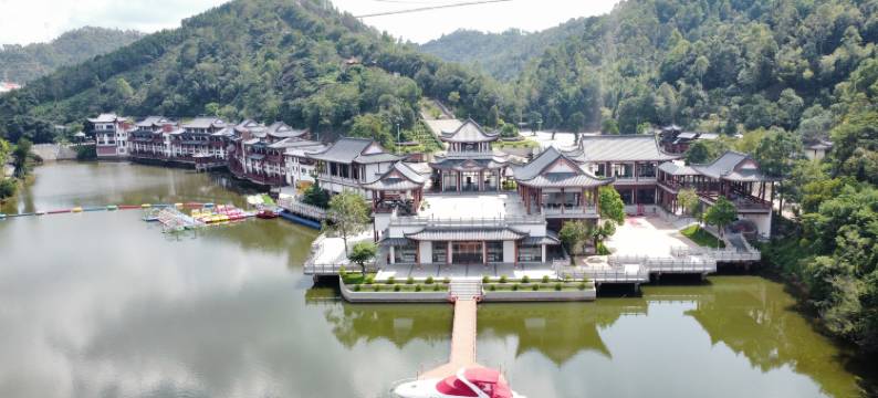 兴宁熙和湾福来登酒店图片