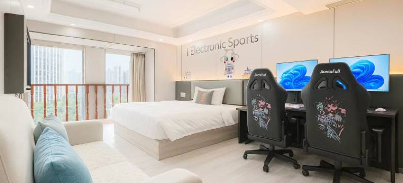 优恩电竞酒店(重庆弹子石国际社区店)图片