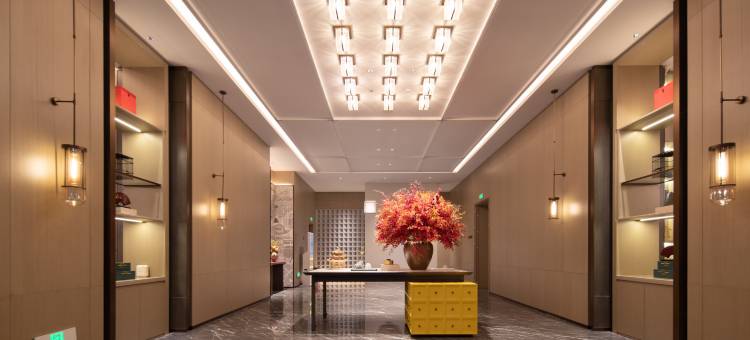 武汉江滩江汉路步行街怡程酒店图片