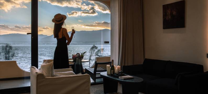 大理·归屿｜Holiday Villa 艺术设计海景民宿(洱海店)图片