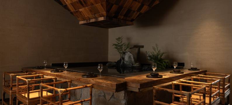 花原温泉酒店(磨西古镇店)图片