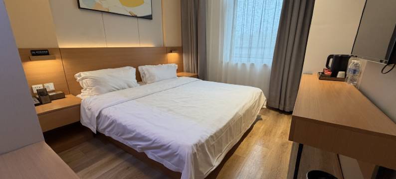 济南乔景JOYVIEW锦呈酒店(大明湖泉城广场店)图片