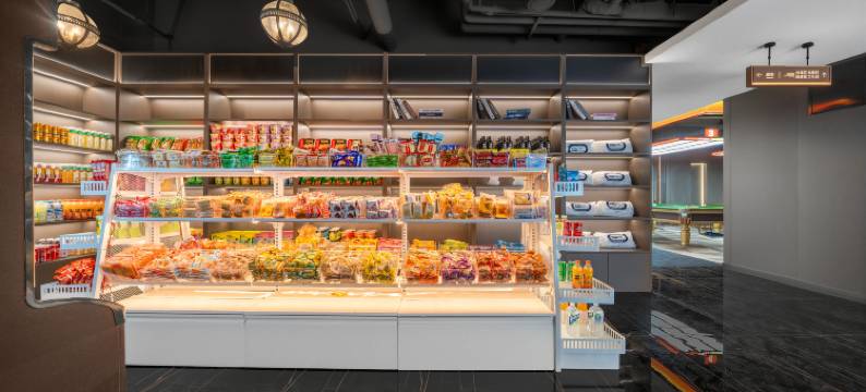 叶与晨电竞电影酒店(华北商厦沧州站店)图片