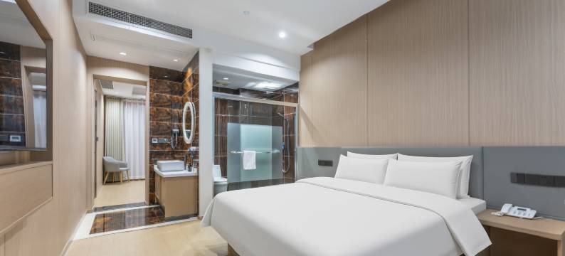 云上四季酒店(龙港店)图片