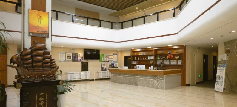 如家华驿精选酒店(呼伦贝尔鄂温克族自治旗巴彦托海镇店)图片