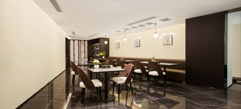 艺龙安云酒店(广州永庆坊陈家祠地铁站店)图片