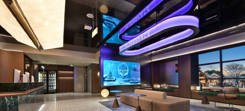 和光·ALIENSPACE外星人电竞酒店(苏州观前街平江路店)图片