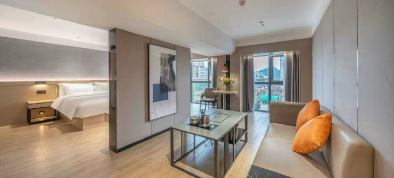 蔚蓝酒店(柳州柳南万达店)图片