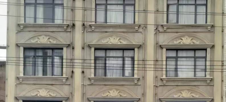九重天大酒店(石门梯云东路店)图片