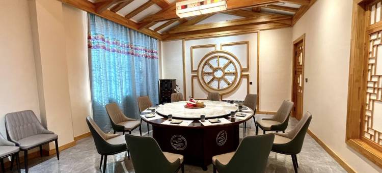 敦化中成民俗酒店图片
