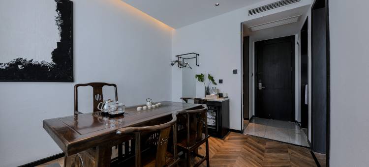 W·设计师酒店(沁阳汽车站店)图片