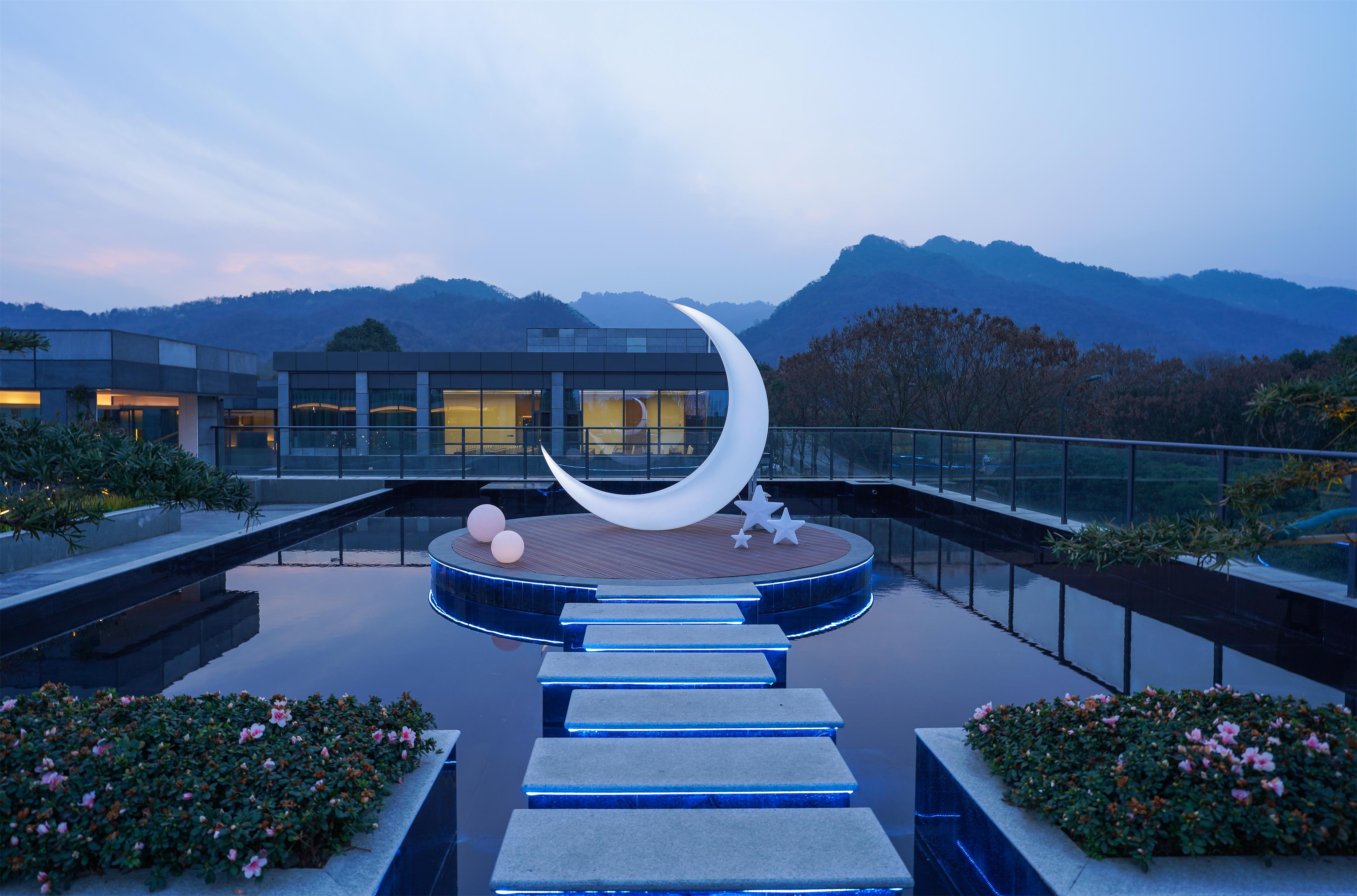 BLOSSOM HOUSE QINGCHENGSHAN CHENGDU Hotel Overview