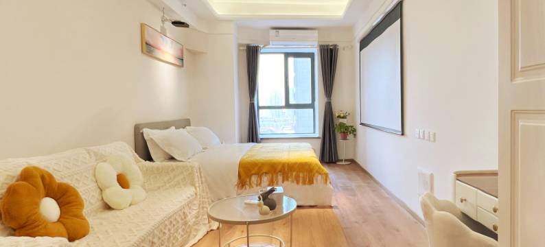 云禾·轻舍民宿(省人民医院盛安广场店)图片