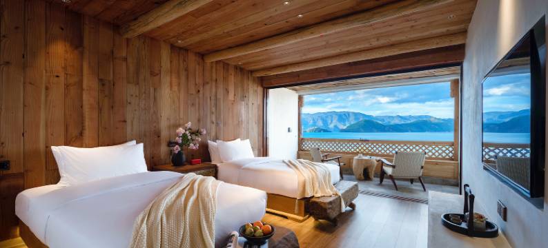 泸沽湖沽涛源筑全湖景亲水度假民宿图片