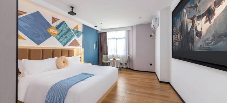 格莱登智慧酒店(临高汽车站店)图片