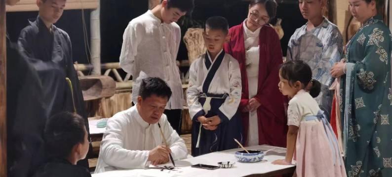 施秉务观山居民宿图片