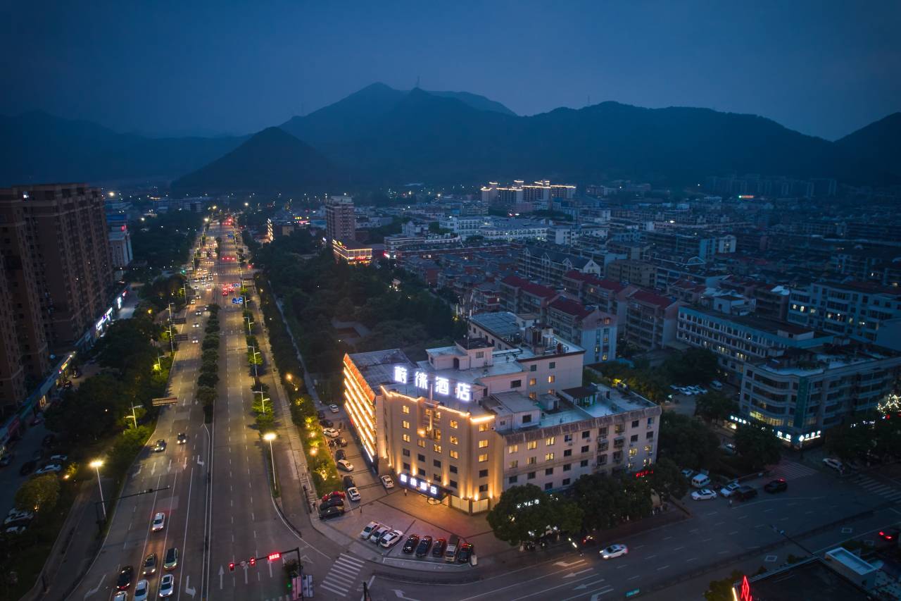 蔚徕酒店(象山万达广场店)图片