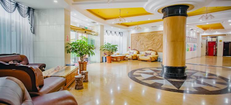 派·酒店(宣威市政府火车站店)图片