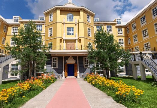 汤旺亚欧巄城堡酒店外景图