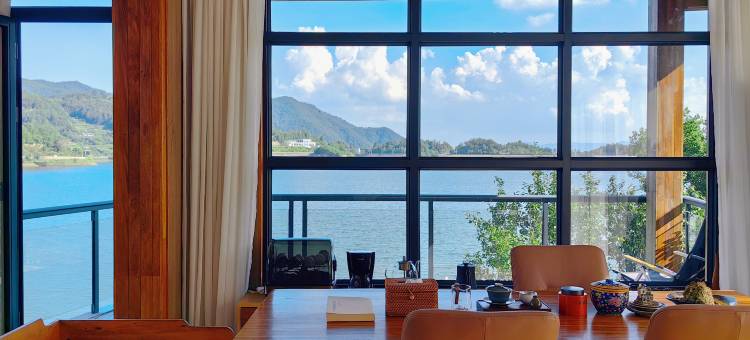 天台在水一方花园民宿(天台山琼台仙谷店)图片