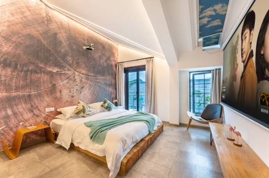 斑斓家民宿(西湖店)