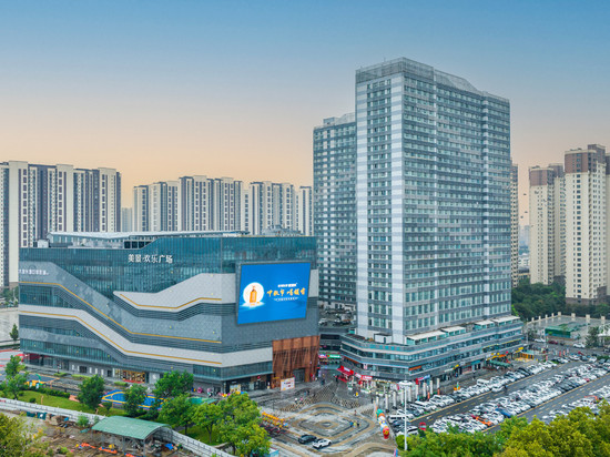 美景HOME主题公寓(郑州北大学城麟起城店)