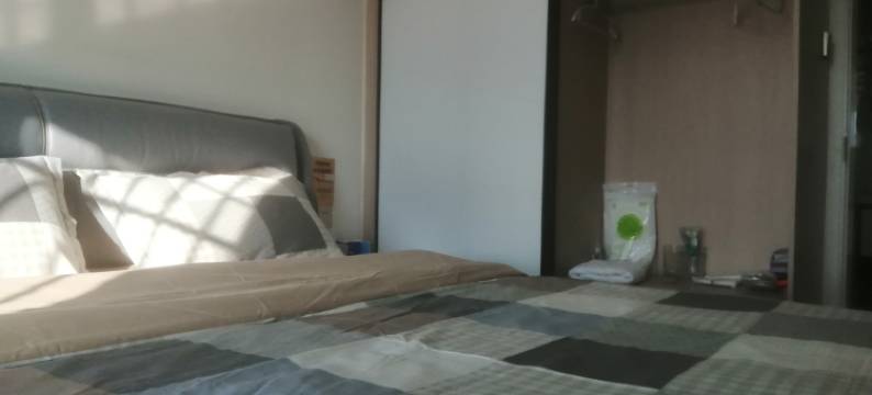 乐至川驰民宿(世俊国际店)图片