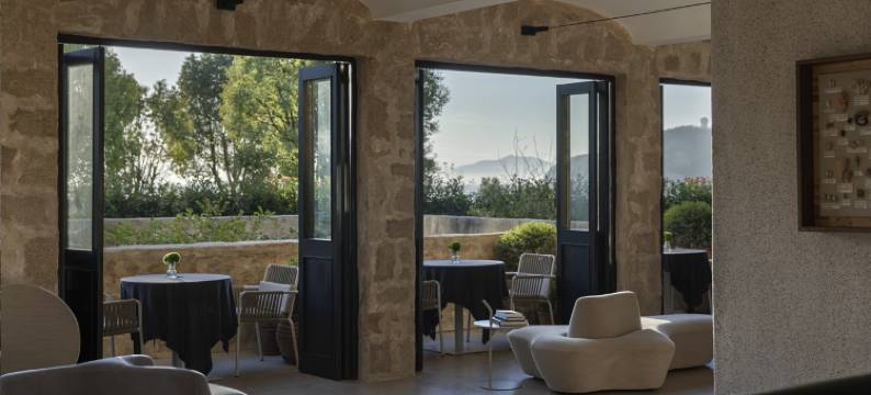 象山逆光莜舍图片