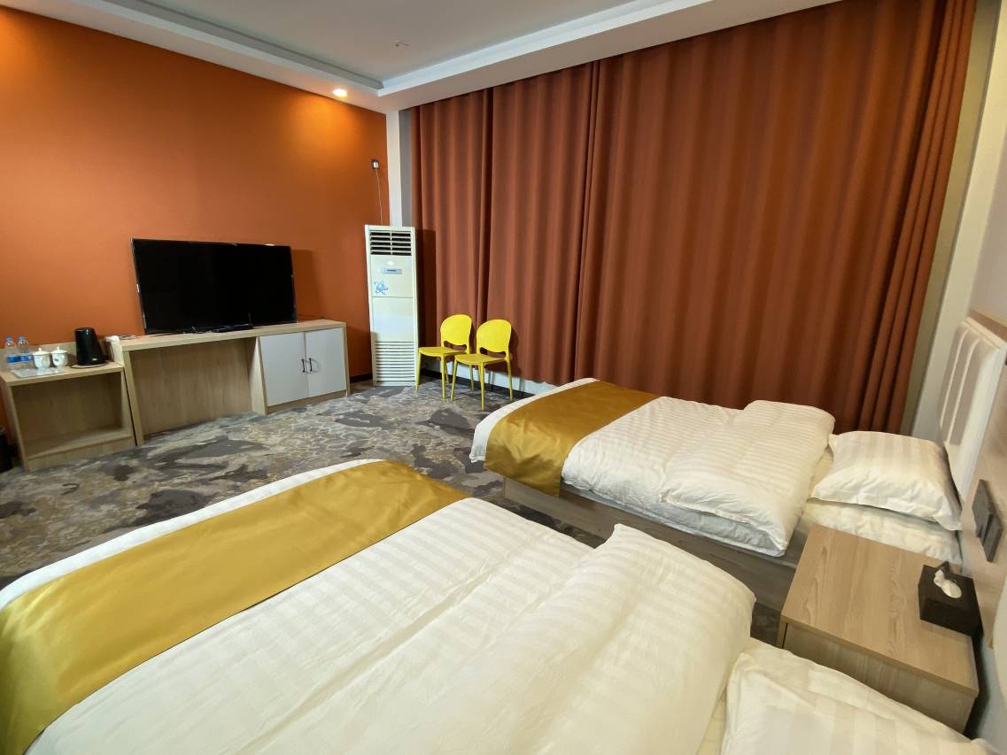 乐霖快捷宾馆(和田火车站店)