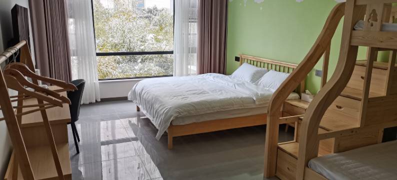 诗韵民宿(老君山店)图片