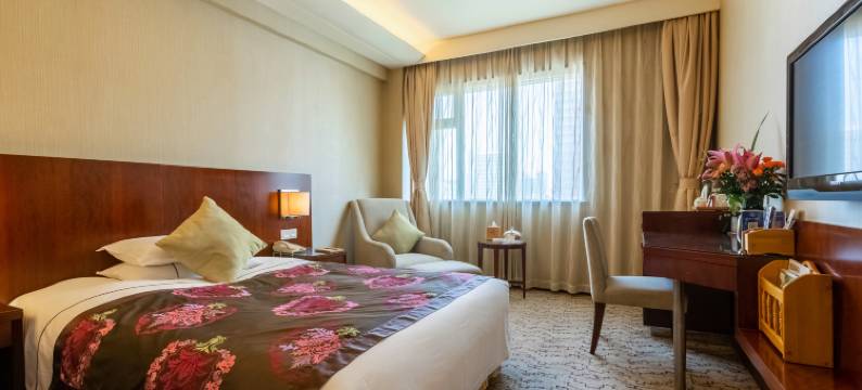 南京中山大厦图片