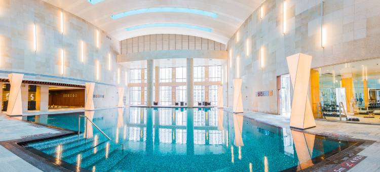 宁波洲至奢选绿城尊蓝酒店图片