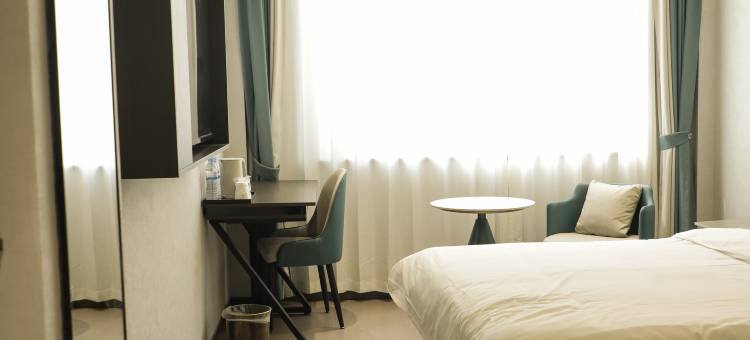 临夏市鸥漫酒店(中心广场店)图片