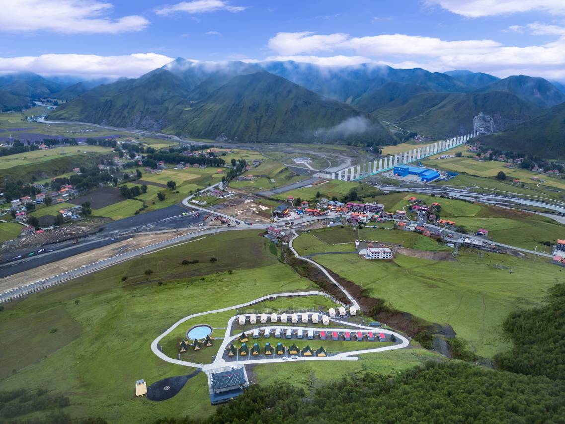 罗布星光·Verdant·Valleys野奢营地酒店(康定新都桥店)图片