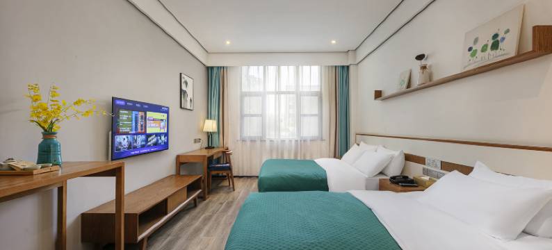 元居那山酒店(郑州中原万达探十里店)图片