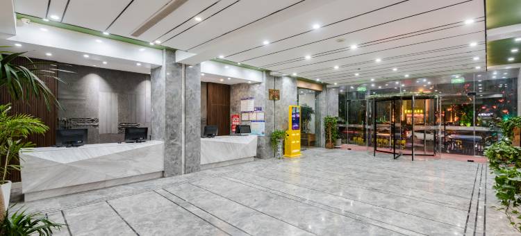 艺龙安云酒店(洛阳洛邑古城丽景门十字街店)图片