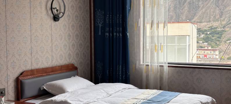 盐井德堂酒店图片