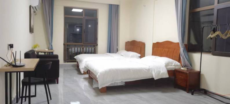 家亿宾馆(信阳高铁东站店)图片