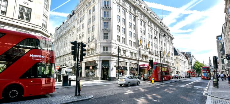 斯特兰德宫酒店(Strand Palace)图片