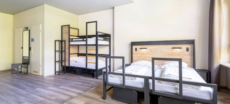 法兰克福加鲁斯维亚特尔A&O经济型连锁酒店(a&o Frankfurt Galluswarte)图片